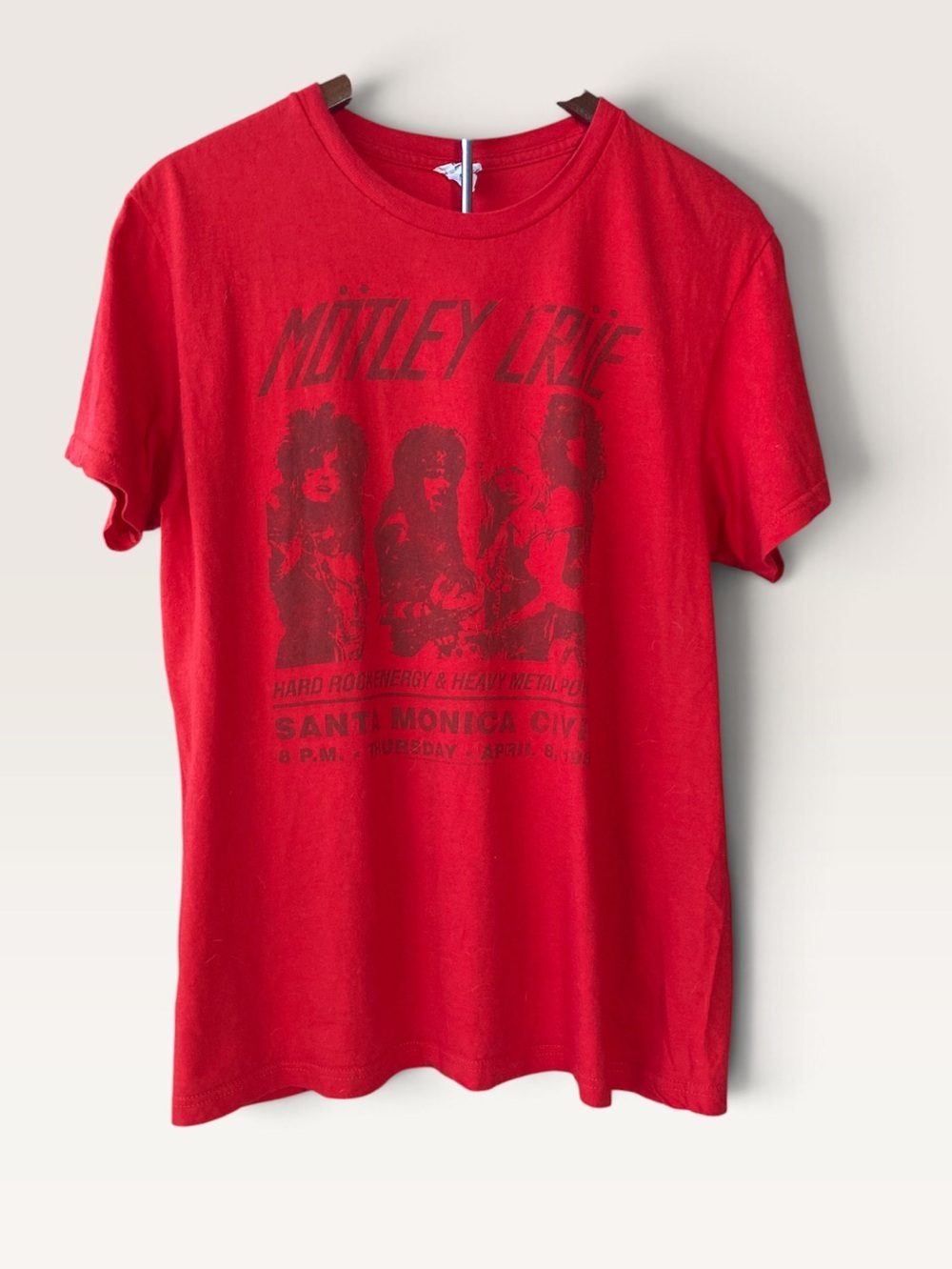 Motley Crue shirt size L 1982 Santa Monica Civic band concert tee Delta Ringspun